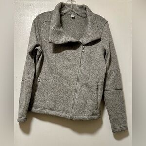 ✨Old Navy Gray Knit Jacket – Cozy Chic Zip-Up for Everyday Elegance 🤍
